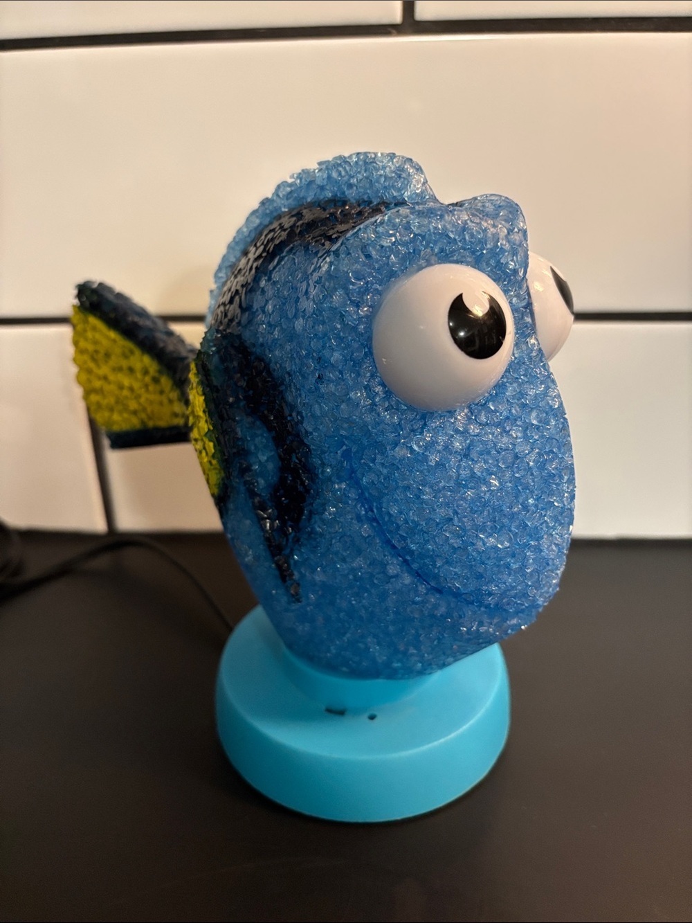 Vintage Y2K Disney Finding Dory Melted Popcorn Plastic Night Light Lamp WORKS!